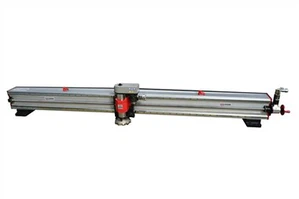 Frezarka Joysung LMA3000 ze skokiem osi X 3000 mm i skokiem osi Z 250 mm